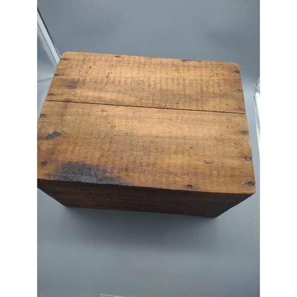 Antique 1900s Littell's Sulphur Compound Poultry Dovetail Wood Box, St. Louis MO - Picture 7 of 16